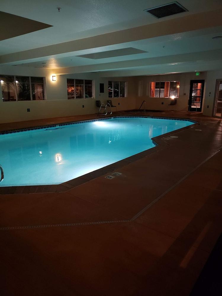 Best Western Snowcap Lodge Cle Elum Ngoại thất bức ảnh